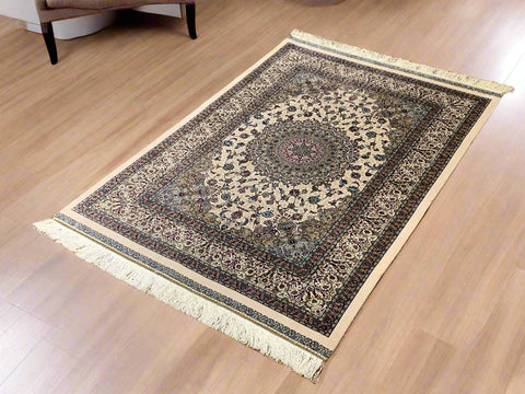 Exquisite 100% Silk Persian Design Rug – Elegant and Luxurious, size 3" x 5" (H)