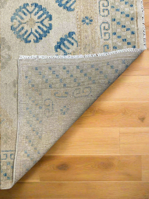 Khotan Pomegranate design Oriental Rug, size 5" x 6' 9"(D)