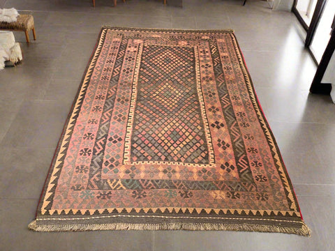 Afghan Kilim Handwoven flatweave Rug – size 4' 8" x 8' 4"