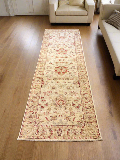 Hand-Knotted Sultanabad Vegetable-Dyed Wool Rug, 2' 8" x 9' 9" (K)