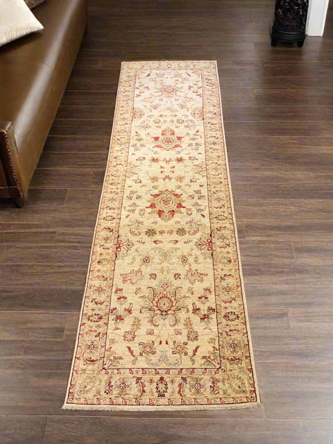 Hand-Knotted Sultanabad Vegetable-Dyed Wool Rug, 2' 8" x 9' 9" (K)