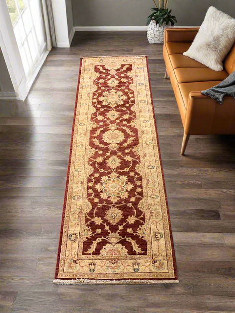 Hand-Knotted Sultanabad Vegetable-Dyed Wool Rug, 2' 6" x 8"  (K)