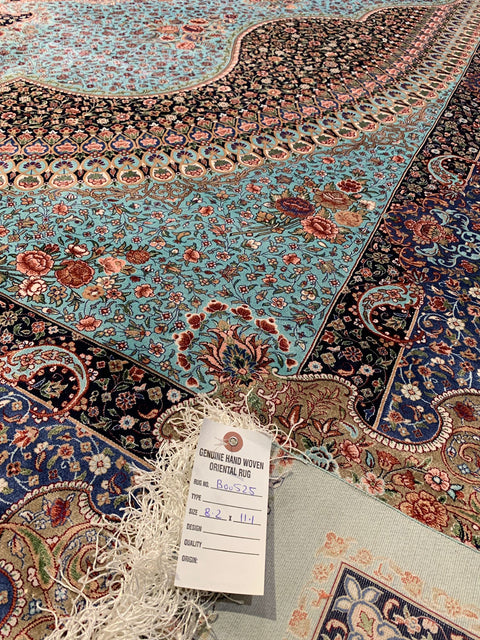 Exquisite 100% Silk Persian Design Rug – Elegant and Luxurious, size 8' 2" x 11' 1"