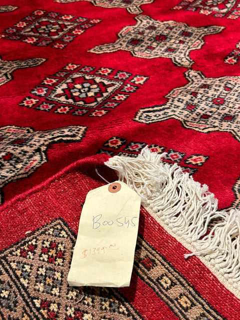 Hand-Knotted Pakistani Bokhara Rug – 100% Wool, size  9' 2" x 12' 6"  (M)