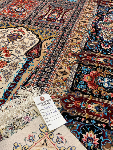Exquisite 100% Silk Persian Design Rug – Elegant and Luxurious, size  8' 3" x 11' 2"