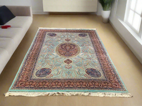 Exquisite 100% Silk Persian Design Rug – Elegant and Luxurious, size  6' 5" x 9' 7"