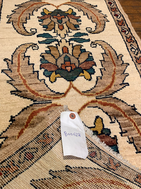 Hand-Knotted Sultanabad Vegetable-Dyed Wool Rug, 1' 8" x 4' 10" (K)