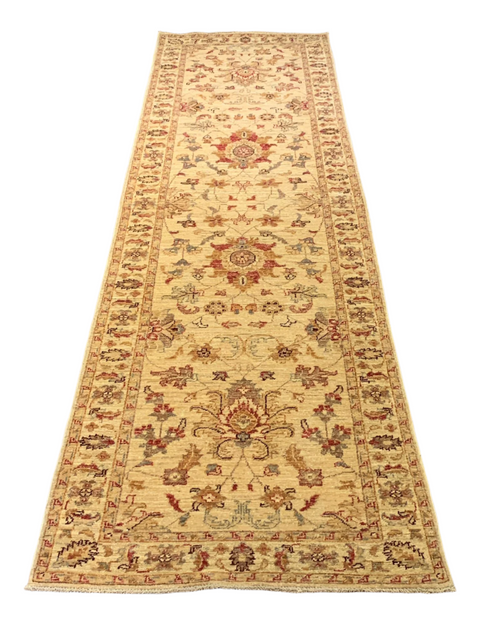 Hand-Knotted Sultanabad Vegetable-Dyed Wool Rug, 2' 8" x 9' 7" (K)