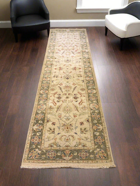 Sultanabad 100% wool Hand Made Rug - size 2' 7" x 10' 1" (P)