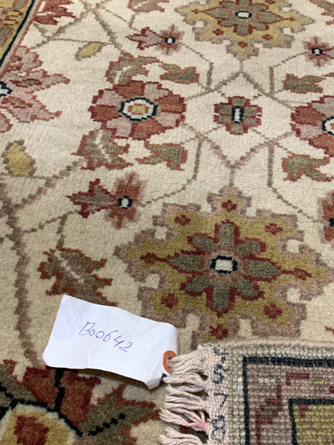 Sultanabad 100% wool Hand Made Rug - size 2' 6" x 8" (P)