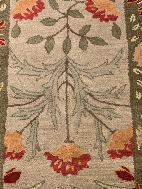 Persian-Inspired. Modern Defined. Turkish Made Rug, 2' 7" x 9' (O)