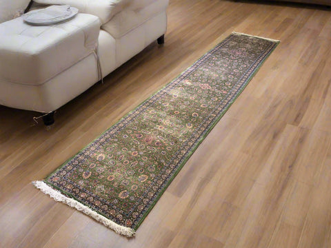 Exquisite 100% Silk Persian Design Rug – Elegant and Luxurious, size 2' 7" x 12' 9" (H)
