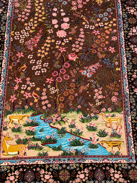 Exquisite 100% Silk Persian Design Rug – Elegant and Luxurious, size 2' 6" x 4"  (H)
