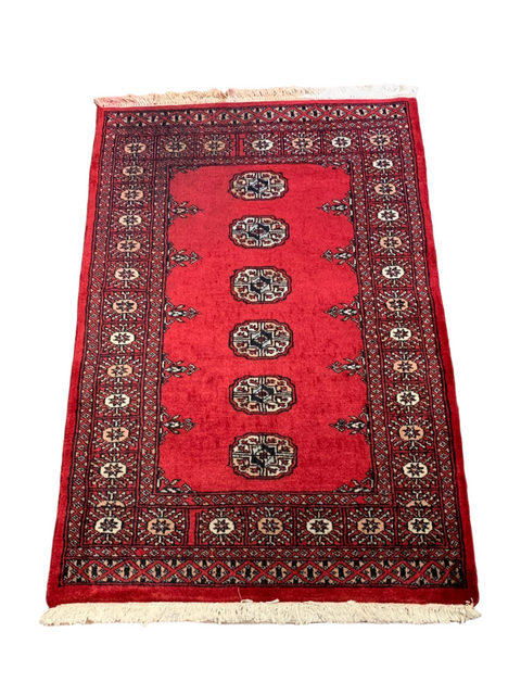Hand-Knotted Pakistani Bokhara Rug – 100% Wool, 2' 7" x 3' 10" (M)