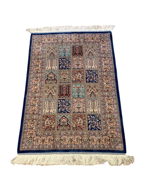Exquisite 100% Silk Persian Bakhtiar Rug – Elegant and Luxurious, size 2' 6"x 4"