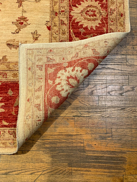 Hand-Knotted Sultanabad Vegetable-Dyed Wool Rug, 7' 11" x 10' 4" (K)