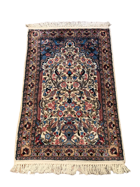 Hand-Knotted Pakistan Kashmiri Silk Wool Blend Rug, size 2' 7" x 4" (E)