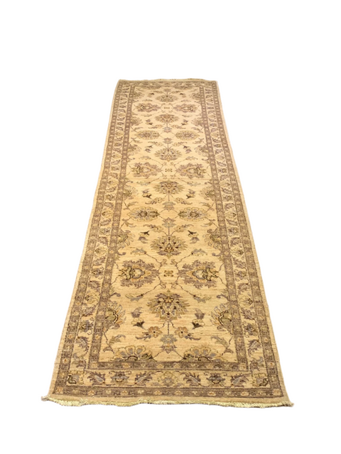 Hand-Knotted Sultanabad Vegetable-Dyed Wool Rug, 2' 6" x 9' 6" (K)