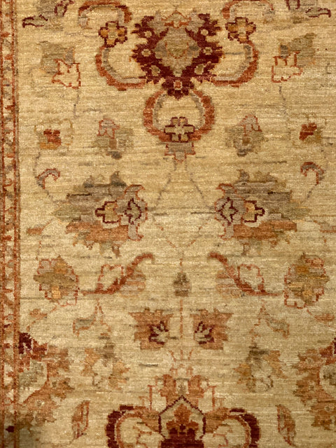 Hand-Knotted Sultanabad Vegetable-Dyed Wool Rug, 2' 8" x 7' 6" (K)