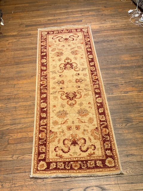 Hand-Knotted Sultanabad Vegetable-Dyed Wool Rug, 2' 8" x 7' 6" (K)