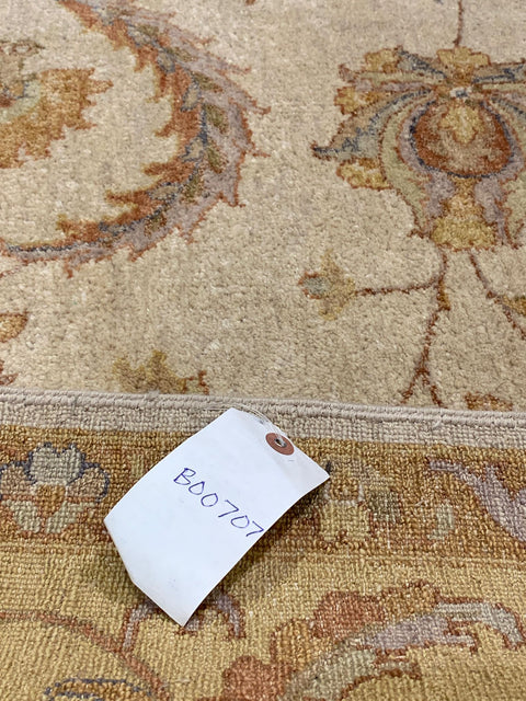 Hand-Knotted Sultanabad Vegetable-Dyed Wool Rug, 8' x 9' 8" (K)