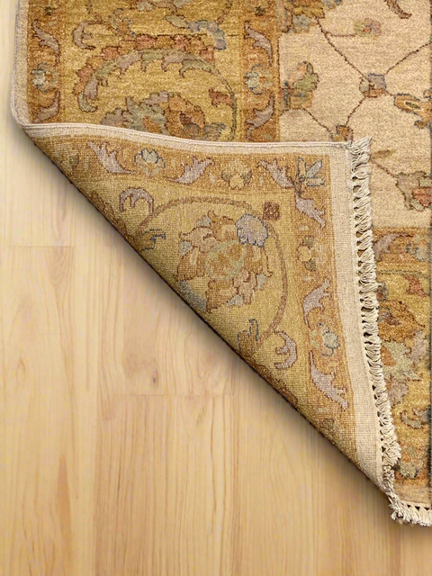 Hand-Knotted Sultanabad Vegetable-Dyed Wool Rug, 8' x 9' 8" (K)
