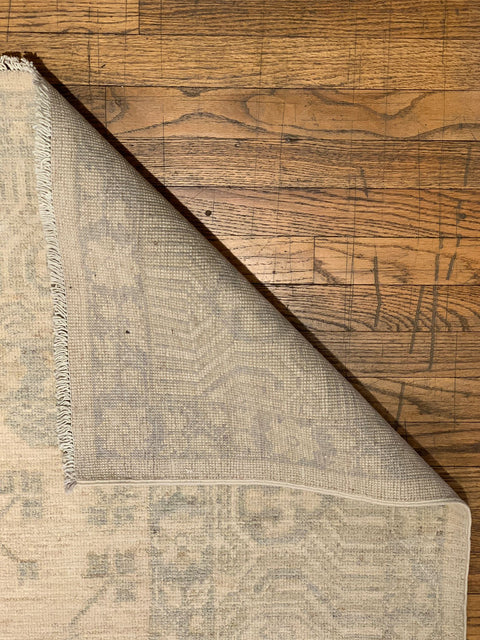 Khotan Pomegranate design Oriental Rug, 8' x 10' (D)