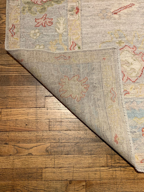 Hand-Knotted Sultanabad Vegetable-Dyed Wool Rug, 8' 3" x 10' 2" (K)