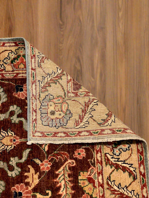 Hand-Knotted Sultanabad Vegetable-Dyed Wool Rug, 2' 8" x 4' 10" (K)
