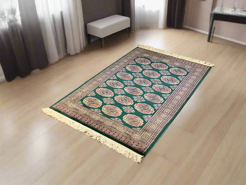 Hand-Knotted Pakistan Kashmiri Silk Wool Blend Rug, 3' x 4' 10" (E)