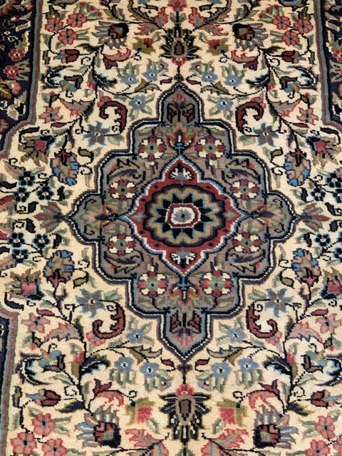 Hand-Knotted Pakistan Kashmiri Silk Wool Blend Rug, 3' 2" x 5' (E)