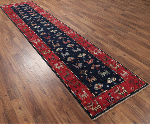 Hand-Knotted Sultanabad Vegetable-Dyed Wool Rug 2' 8" x 11' 5"