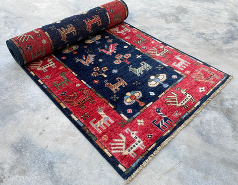 Hand-Knotted Sultanabad Vegetable-Dyed Wool Rug 2' 8" x 11' 5"