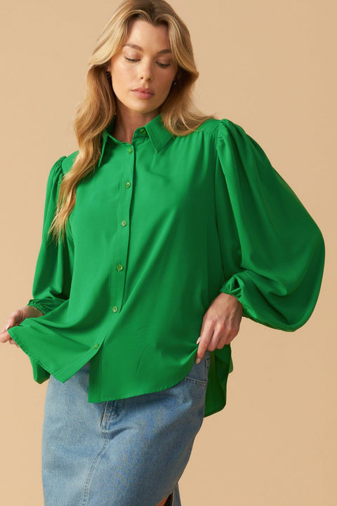 COMFORTABLE CHARM WOVEN TOP