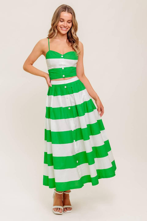 INFINITE FLARE GREEN WOVEN TOP AND SKIRT SET