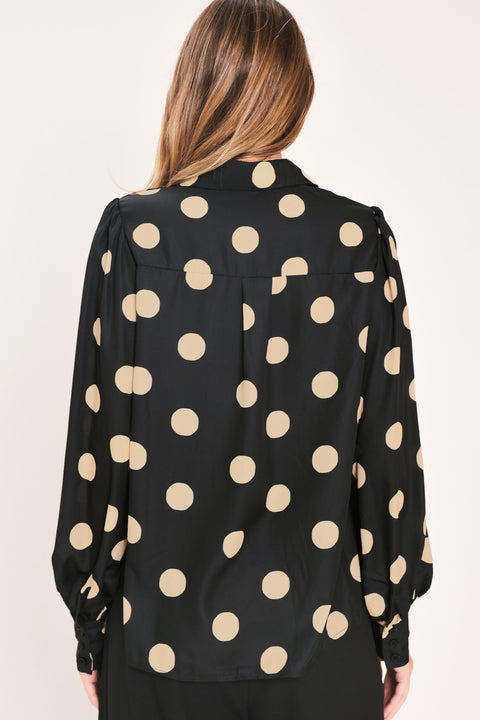 URBAN CIRCLES WOVEN TOP