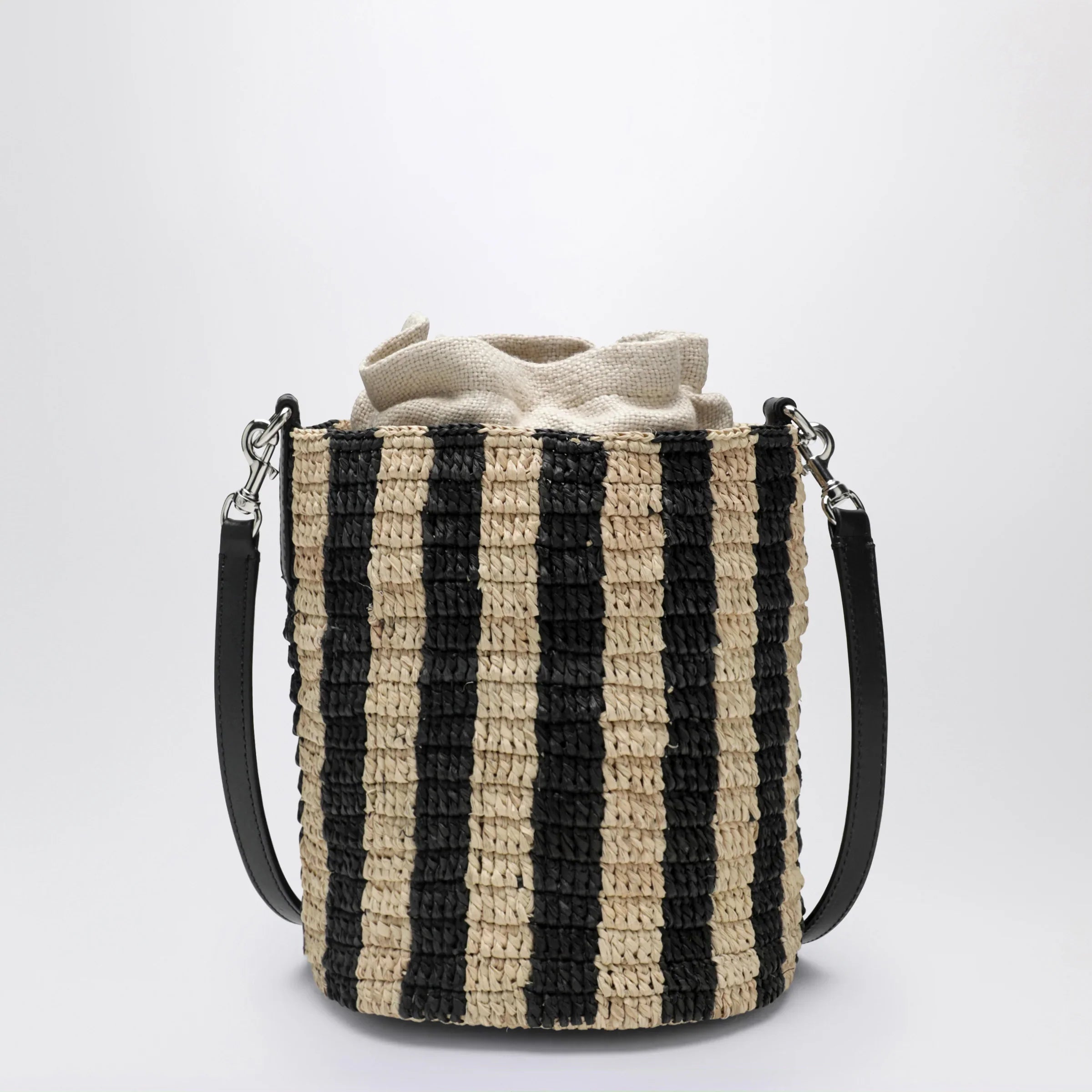 Linen Raffia Bucket Bag for Summer Comfort