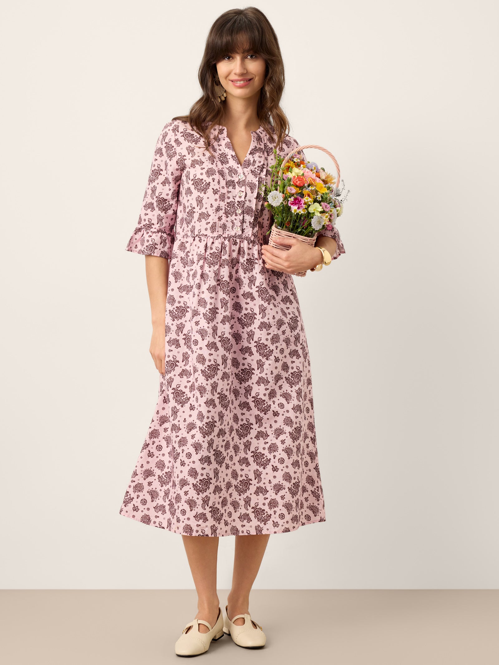 Linen Paisley Pintucked Ruffle-Cuff Maxi Dress MAELYN