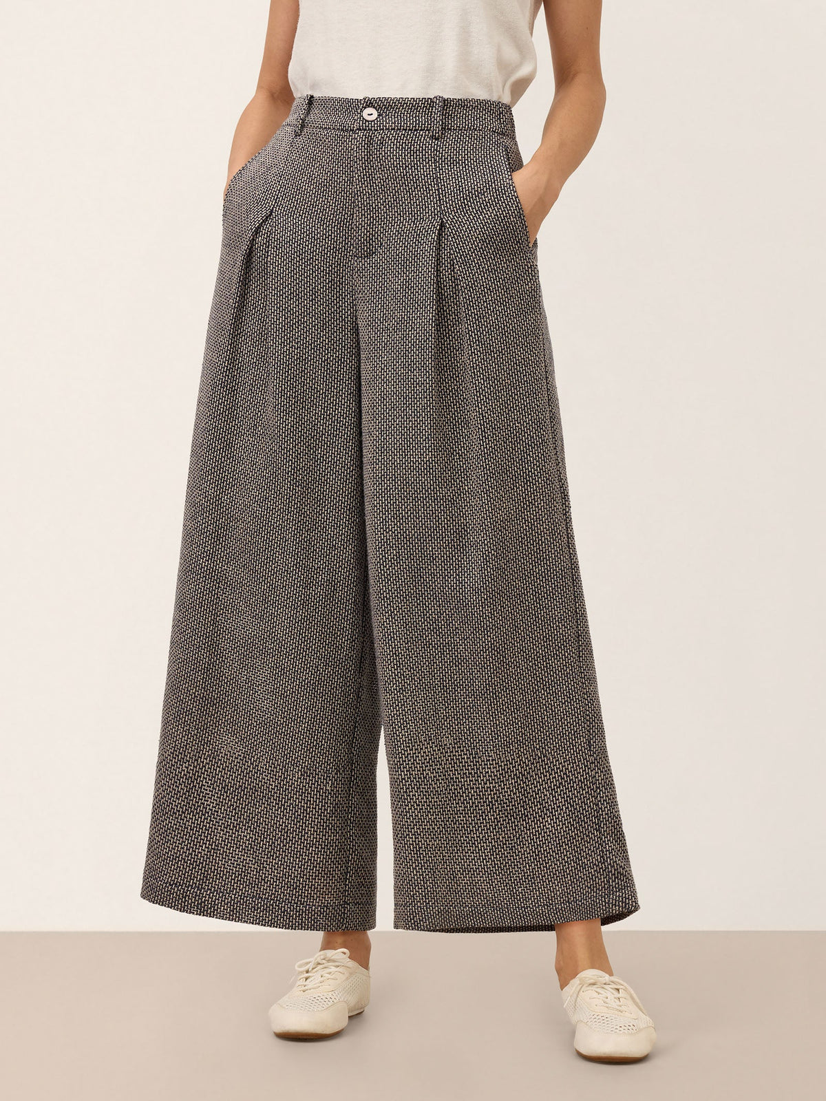 Linen Yarn Dyed Check Pleated Wide Leg Pants DELARA
