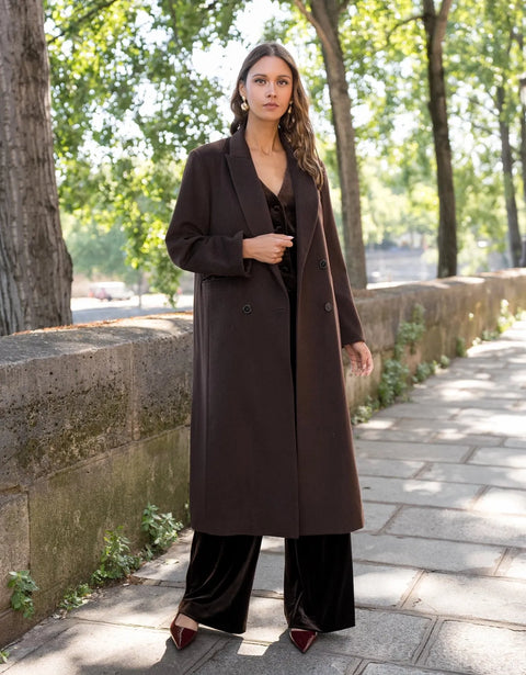 Long Coat with A Straight and Structured Cut with Shoulder Pads
