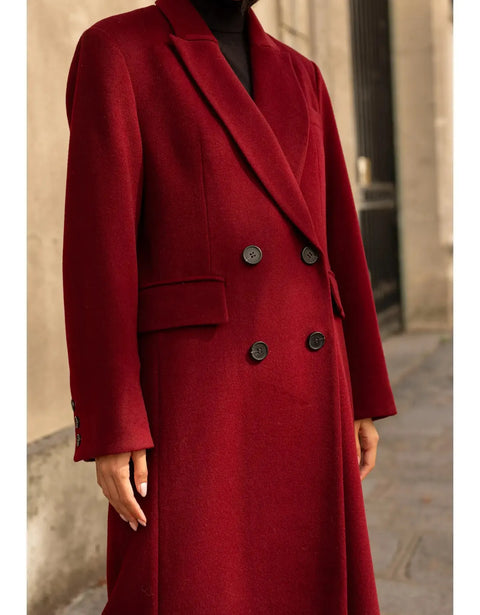Long Coat with A Straight and Structured Cut with Shoulder Pads