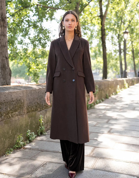 Long Coat with A Straight and Structured Cut with Shoulder Pads