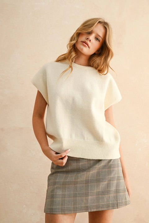 Loose Fit Short Sleeve Sweater Top