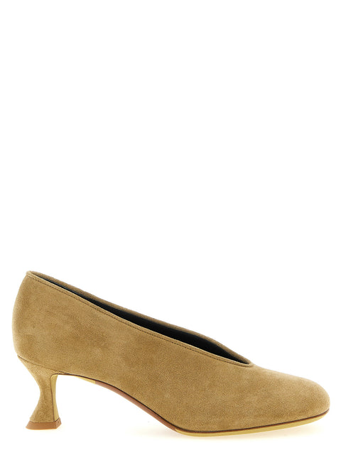 Moschino Duck Pumps