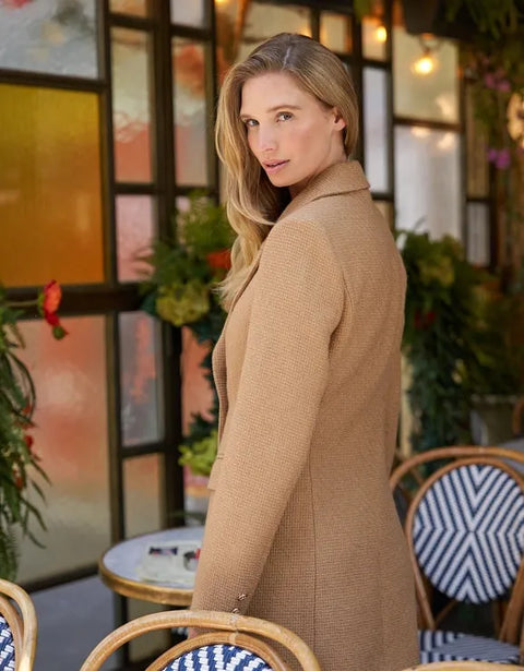 Mid-Length Fitted Double-Breasted Jacket with Wool - Camel