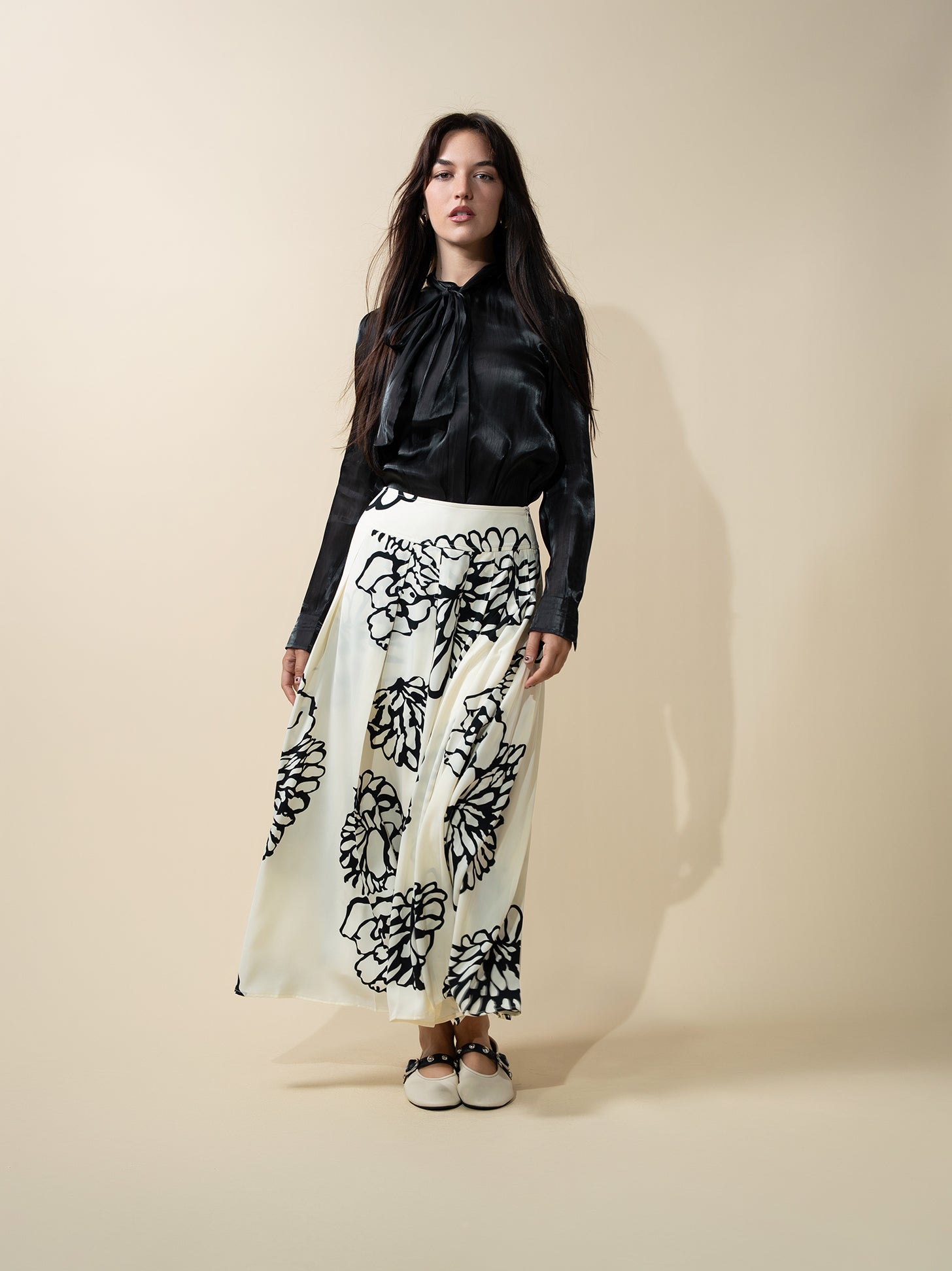 Shimmer Tie Blouse-Black