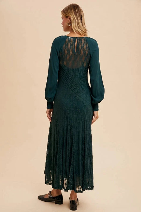 Raglan Vintage Lace Paneled Dress in Evergreen