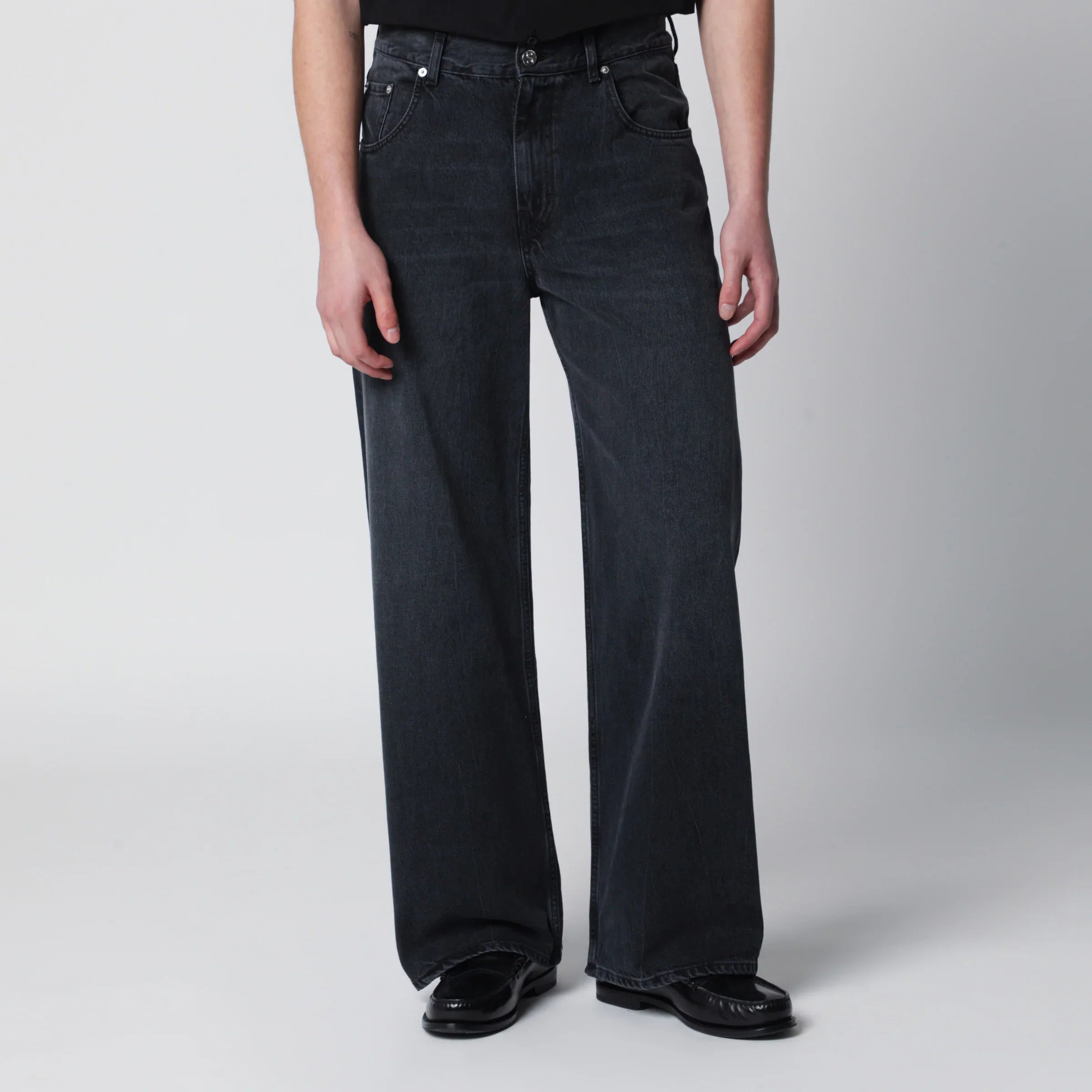 Relaxed Cotton Black Washed Jeans for Everyday Comfort