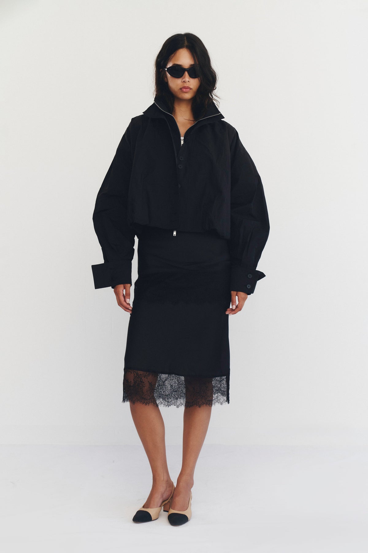 Amaryllis Cropped Jacket In Black