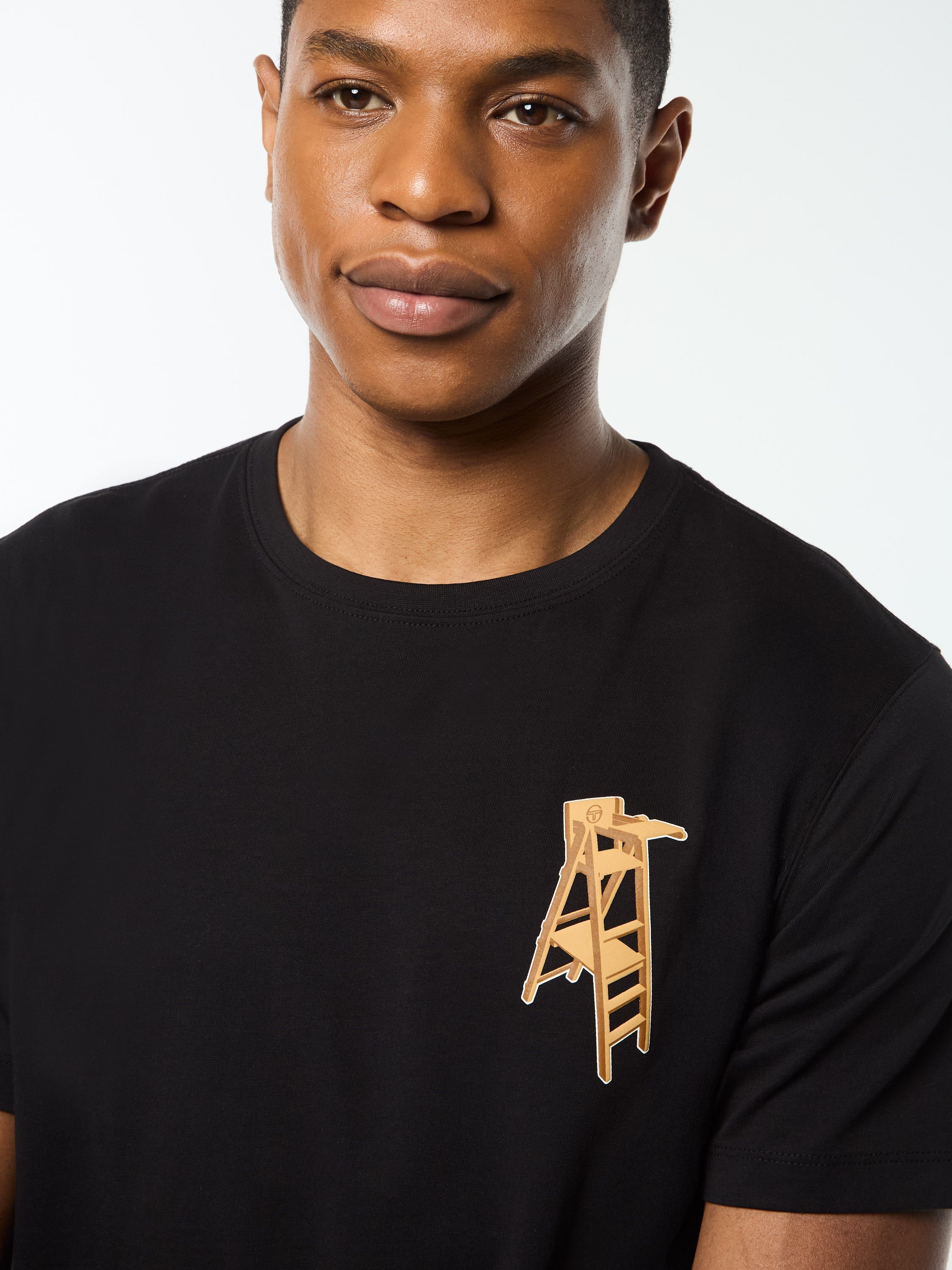 Arbitro T-Shirt- Black Beauty